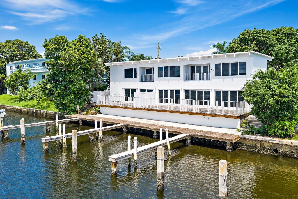 Photo of 624 Southwind Circle #1, North Palm Beach, FL 33408 (MLS # B26076419)