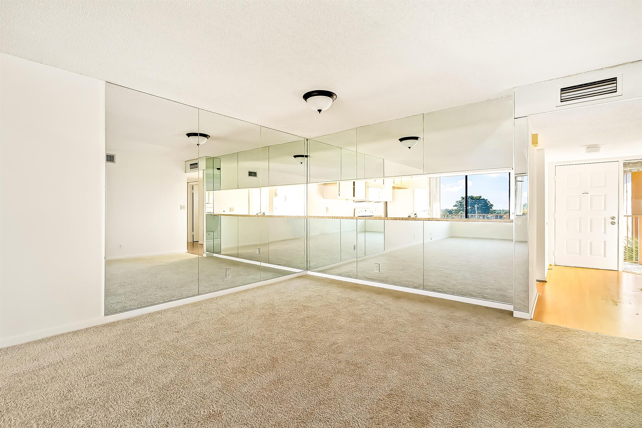 DORADO AT HAMPTONS WEST - Residential