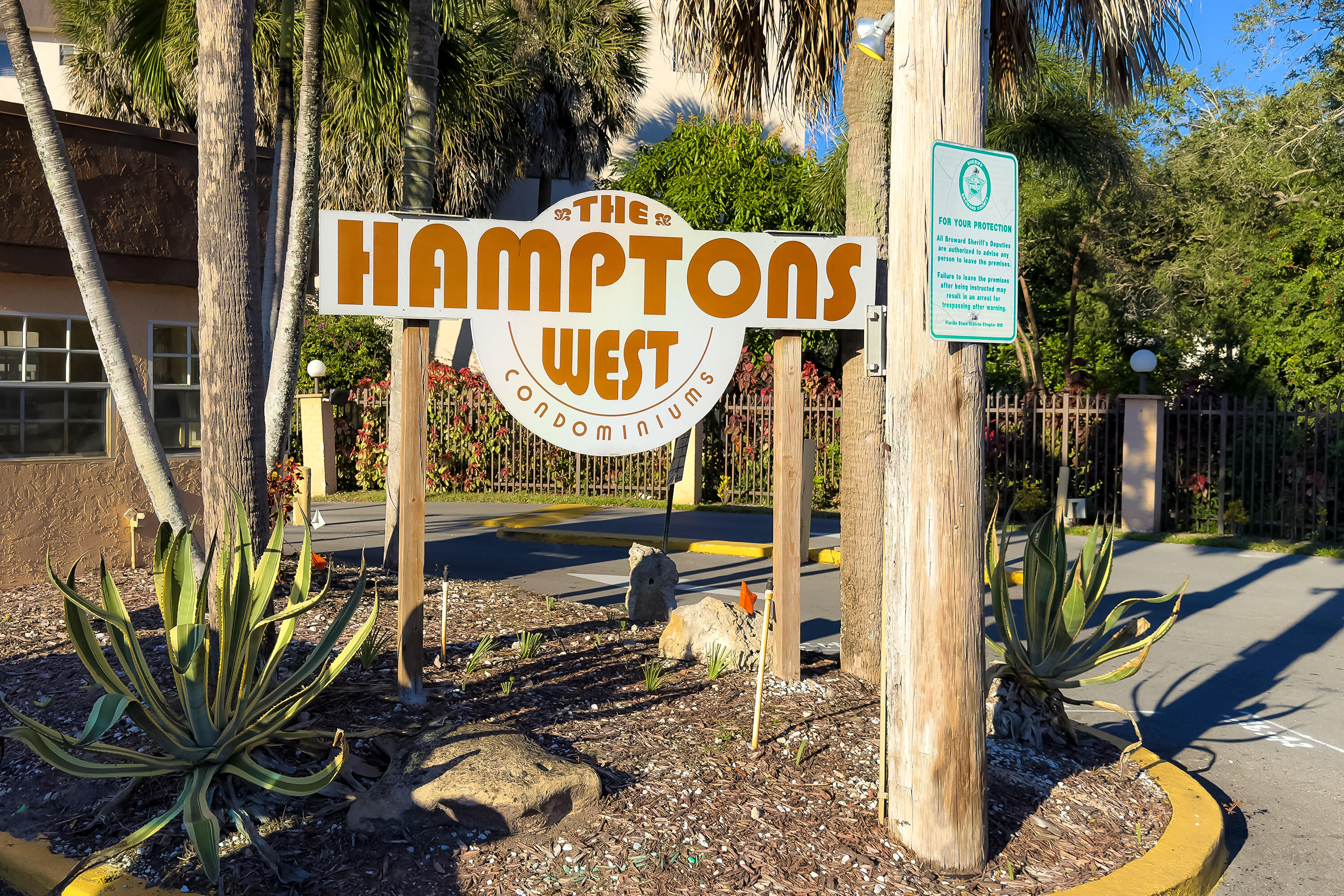 DORADO AT HAMPTONS WEST - Residential