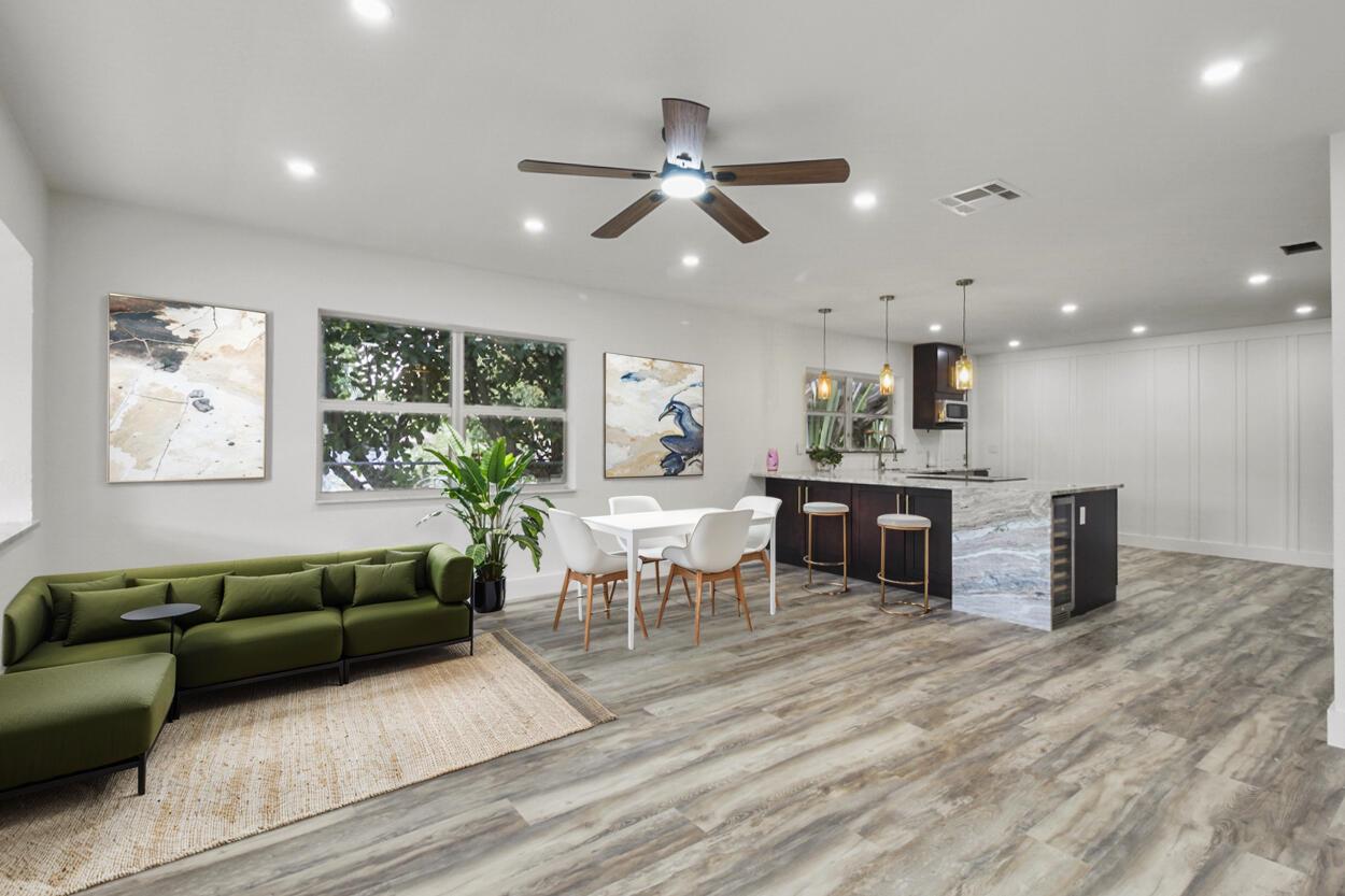 127 Greenbriar Drive