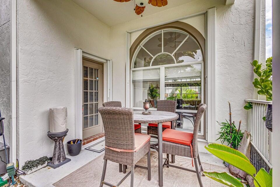 NORTH PASSAGE - Residential Lease