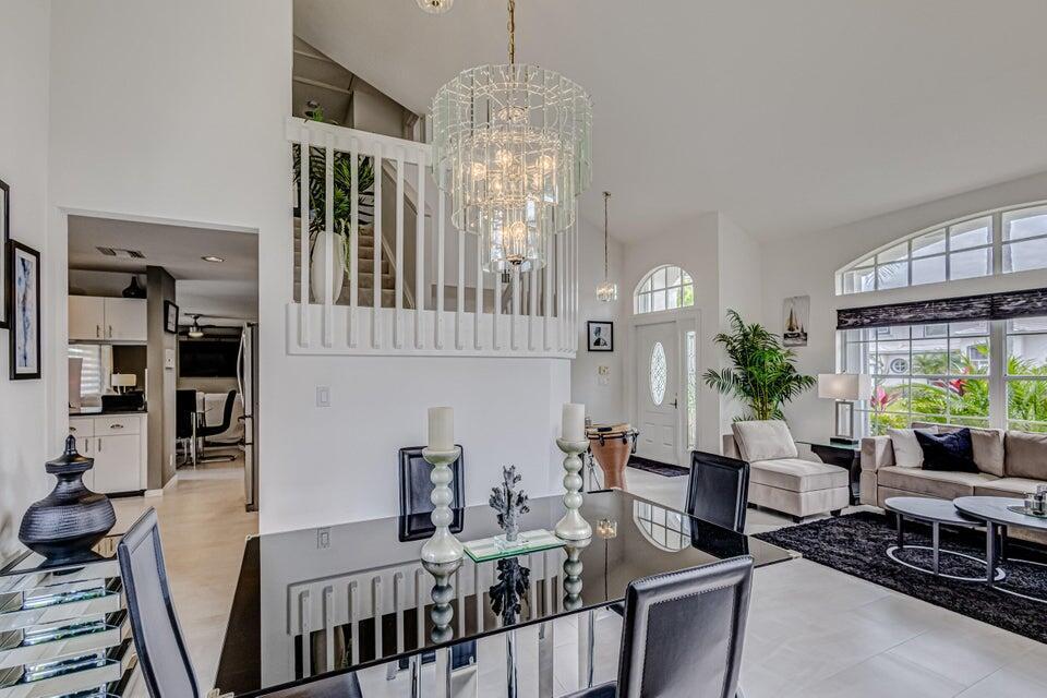 NORTH PASSAGE - Residential Lease