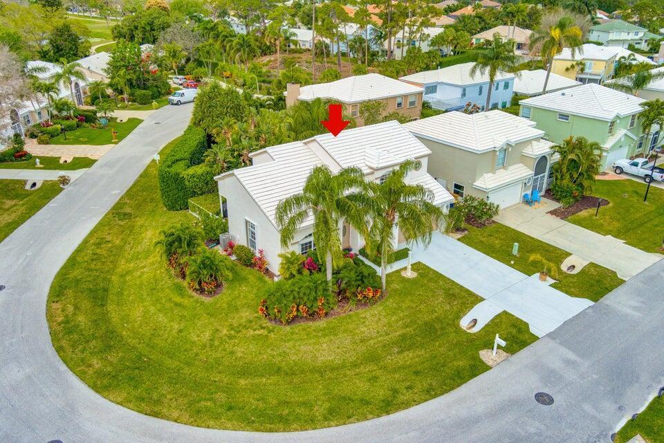 NORTH PASSAGE - Residential Lease