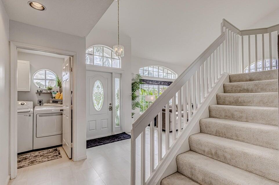 NORTH PASSAGE - Residential Lease