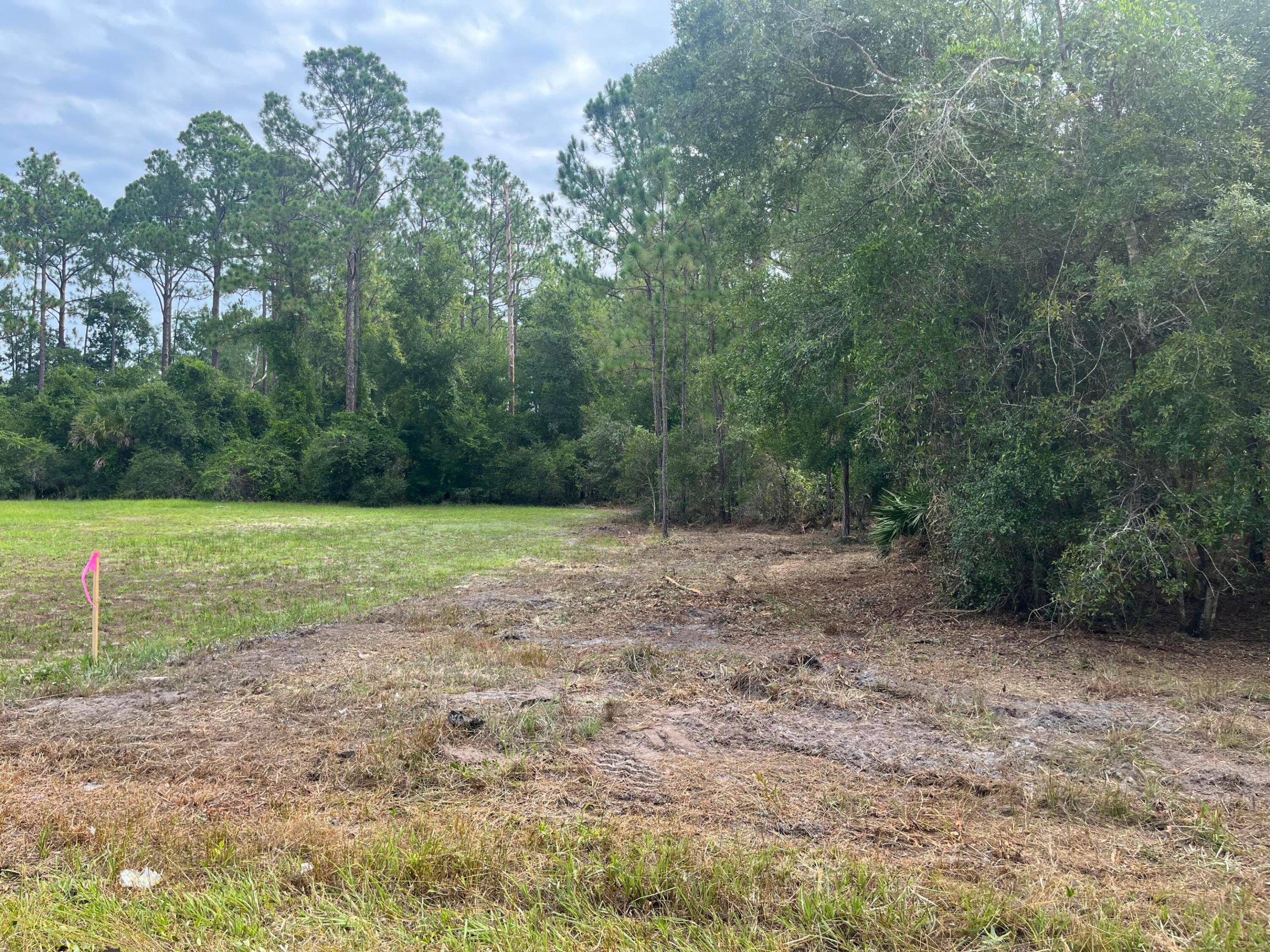 LAKE GEORGE MANOR - Land