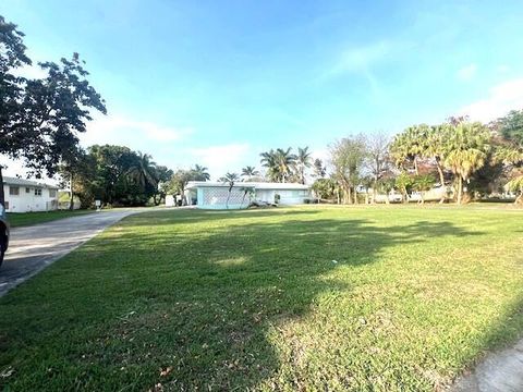 A home in Pahokee