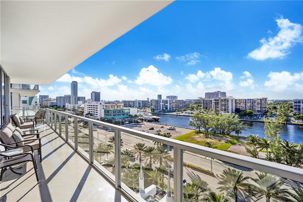 OCEAN PALMS - Residential