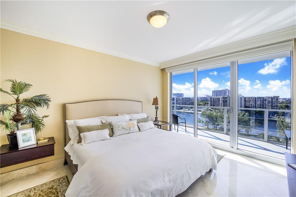 OCEAN PALMS - Residential