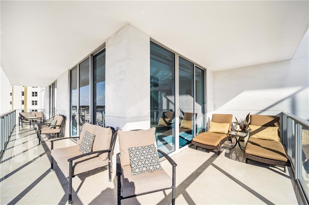 OCEAN PALMS - Residential