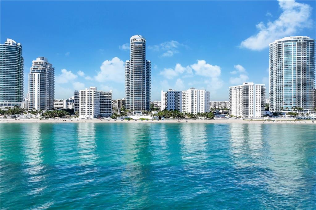 OCEAN PALMS - Residential