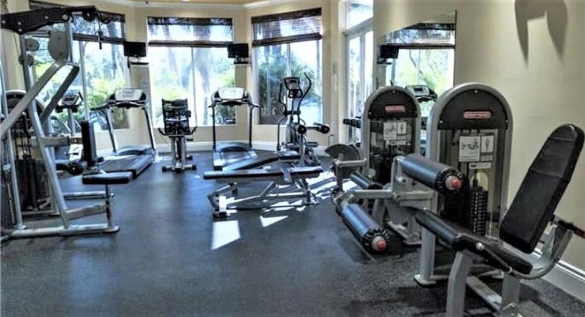 LAKESIDE CONDO - Residential