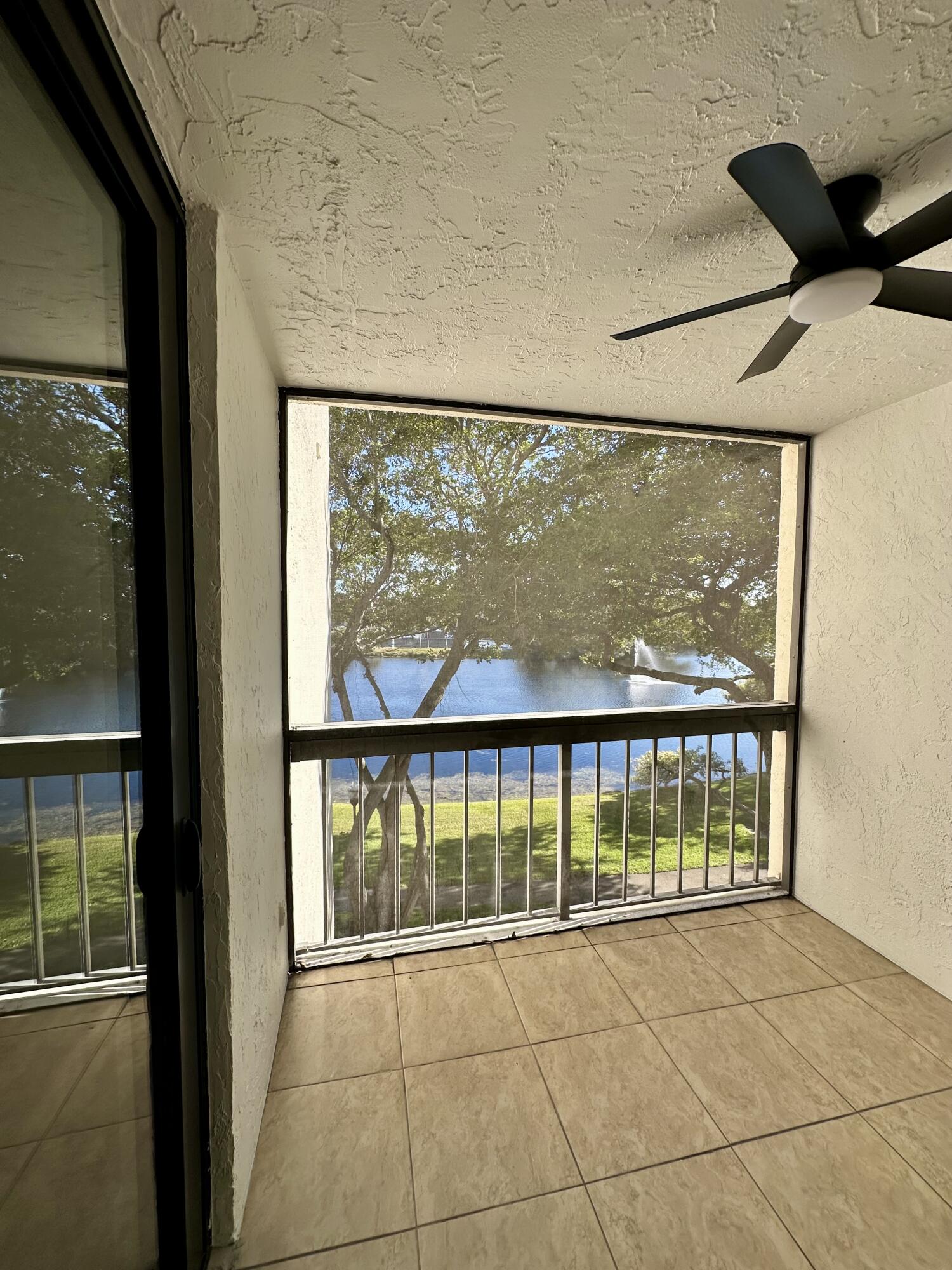 LAKESIDE CONDO - Residential