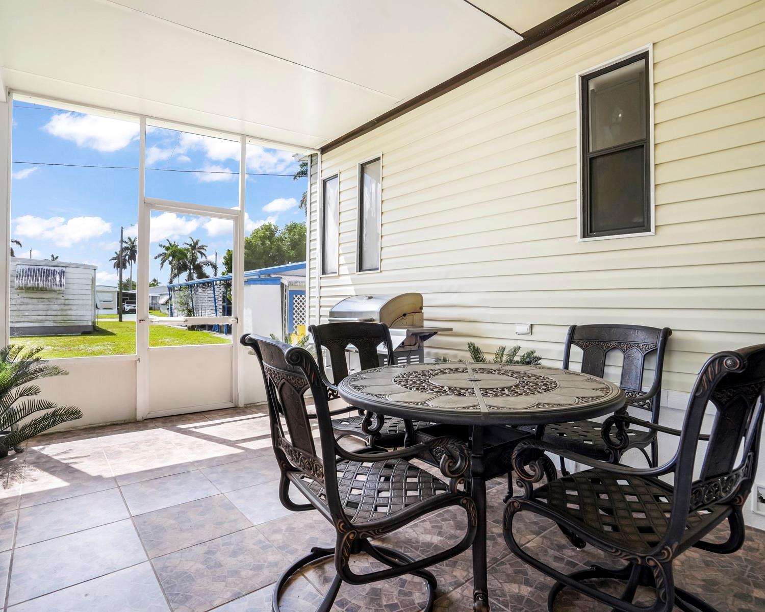 Park City Sec Two 56-25 B - Residential