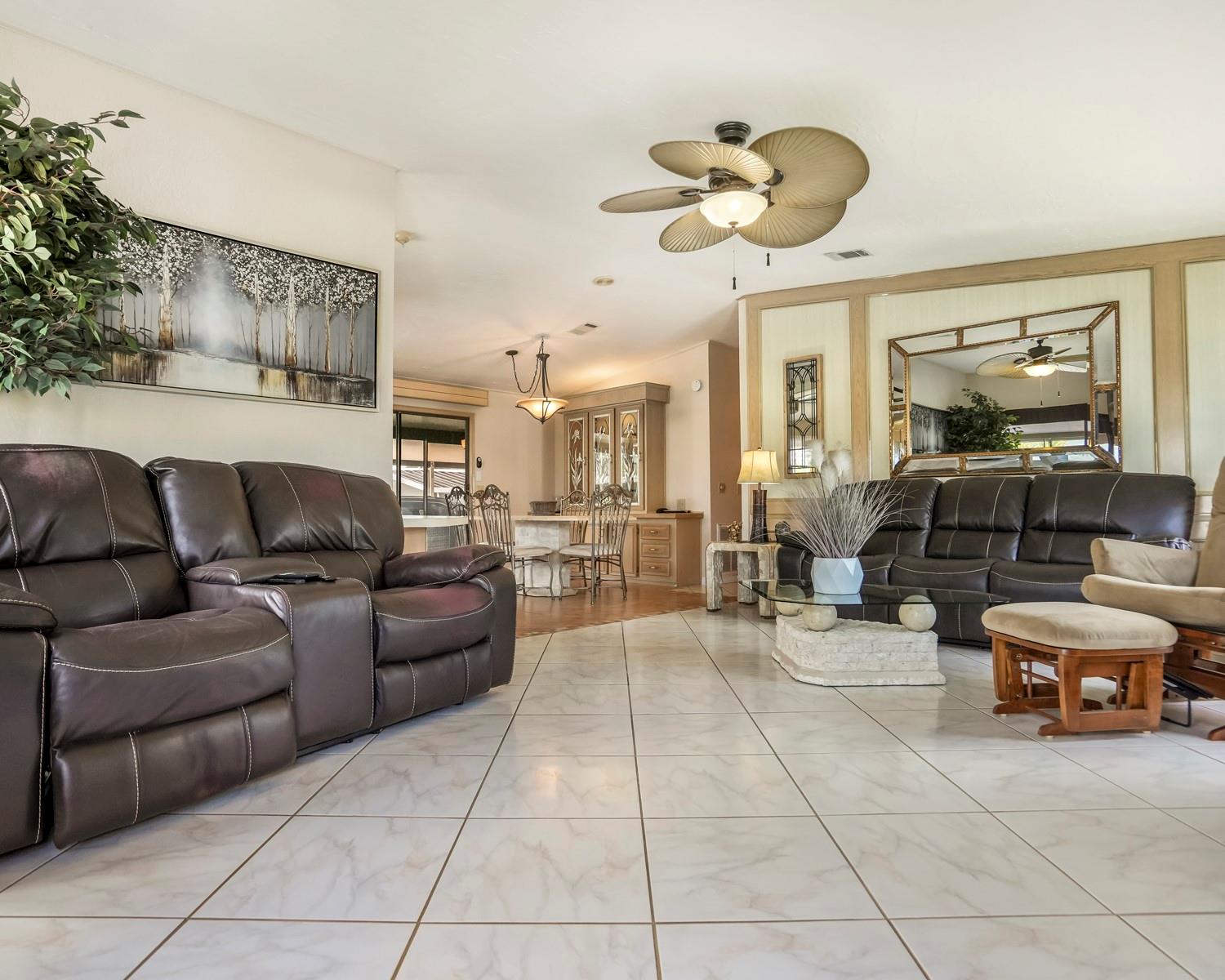 Park City Sec Two 56-25 B - Residential