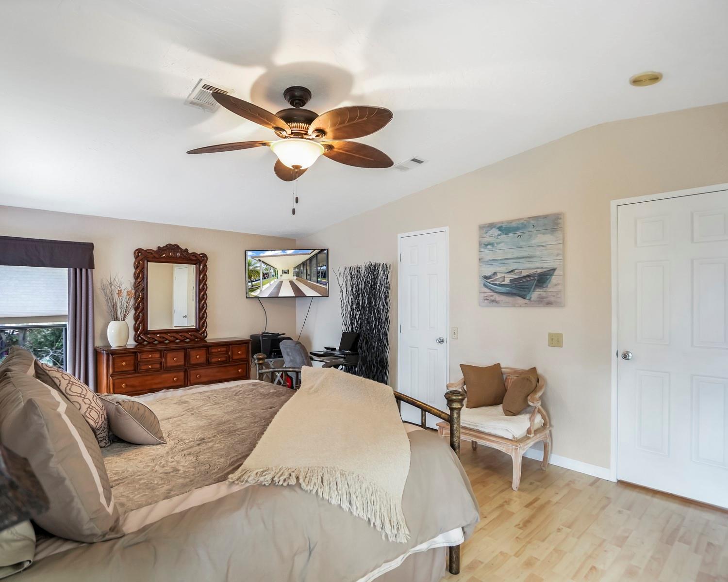 Park City Sec Two 56-25 B - Residential