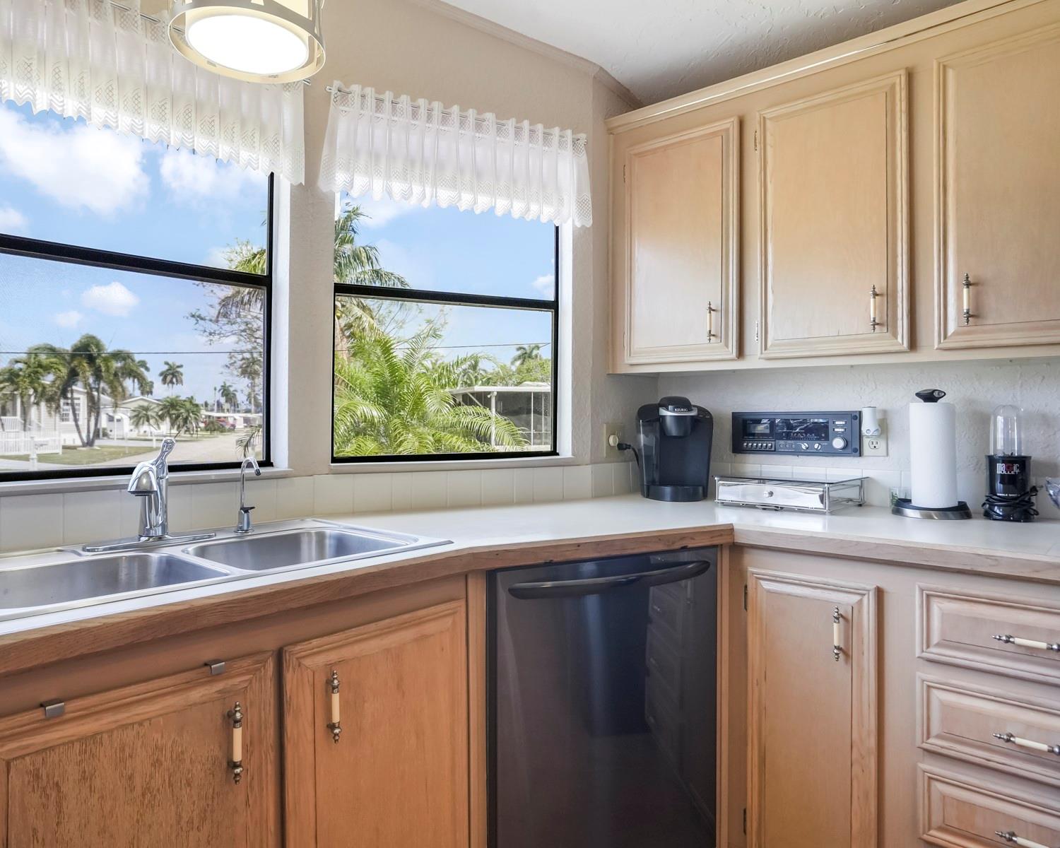 Park City Sec Two 56-25 B - Residential