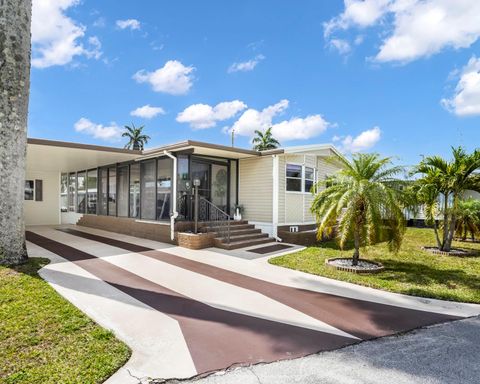 8560 SW 20th St Davie FL 33324