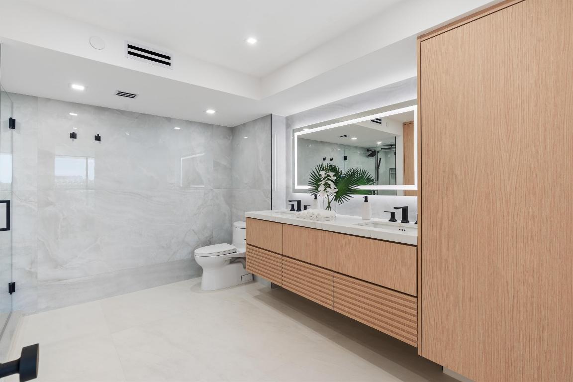 MARBELLA CONDO - Residential