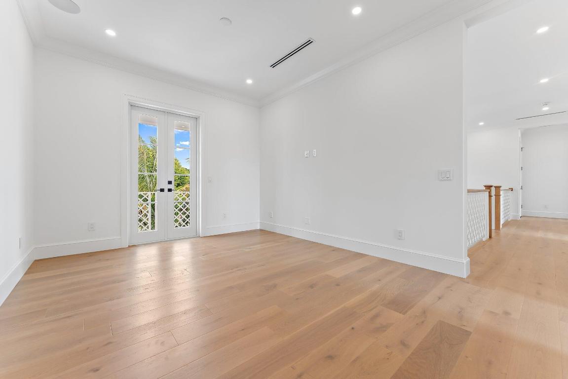 YACHT CLUB ADD TO VILLAGE OF NORTH PALM BEACH - Residential