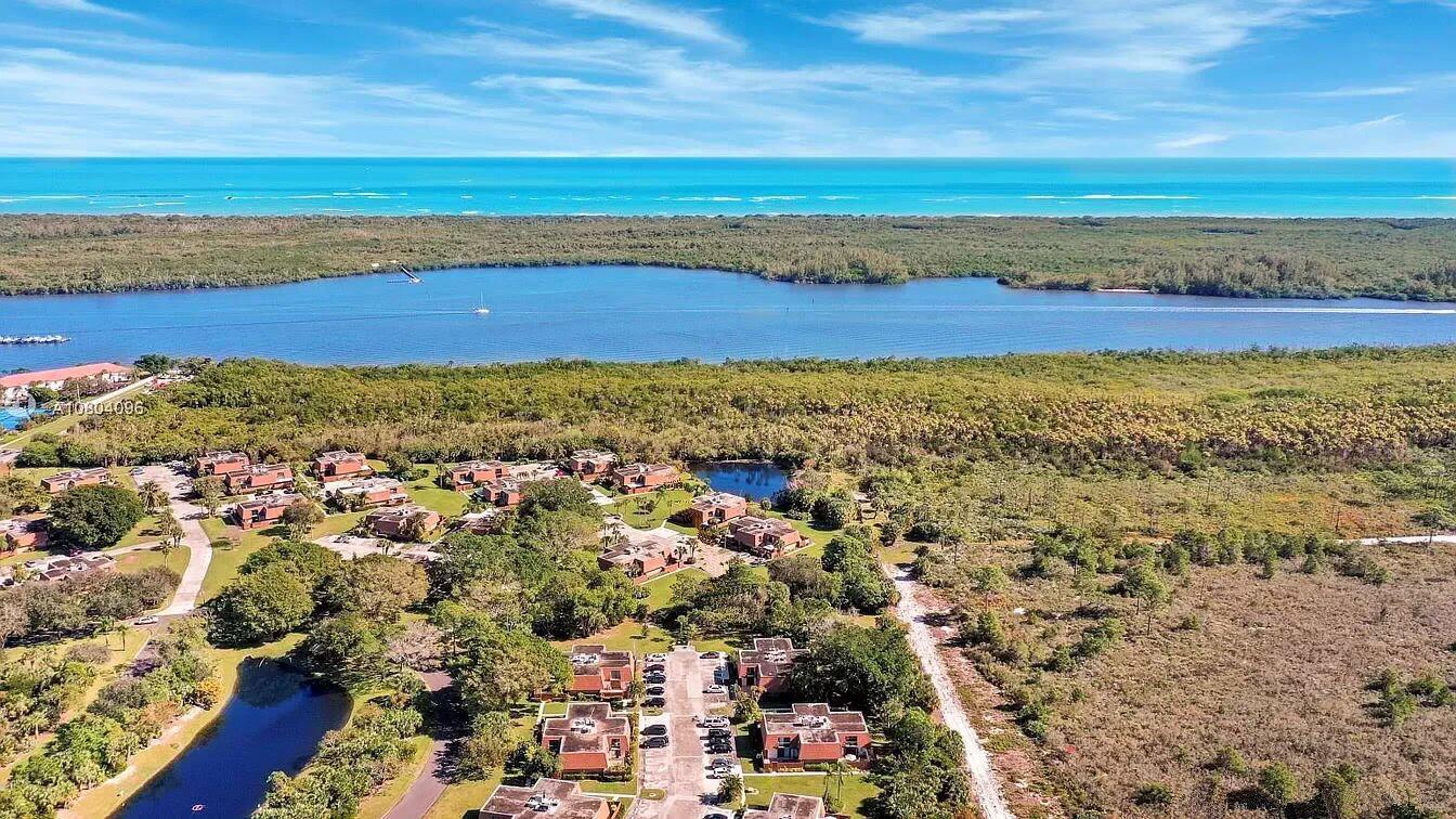 RIVER PINES - Residential Lease