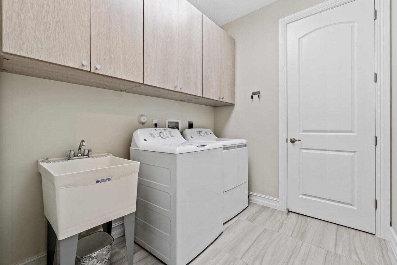 PARK CENTRAL AT CYPRESS K - Residential