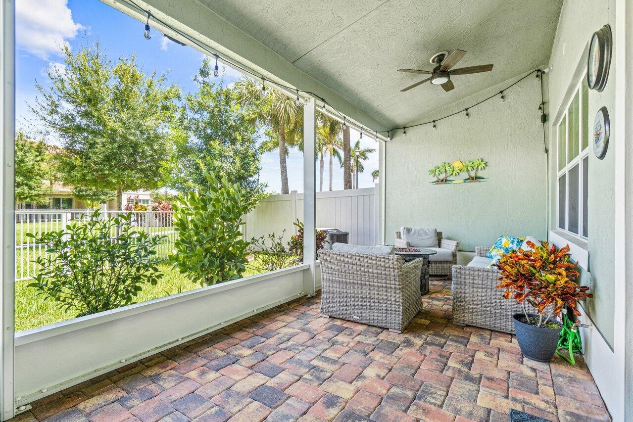 PARK CENTRAL AT CYPRESS K - Residential