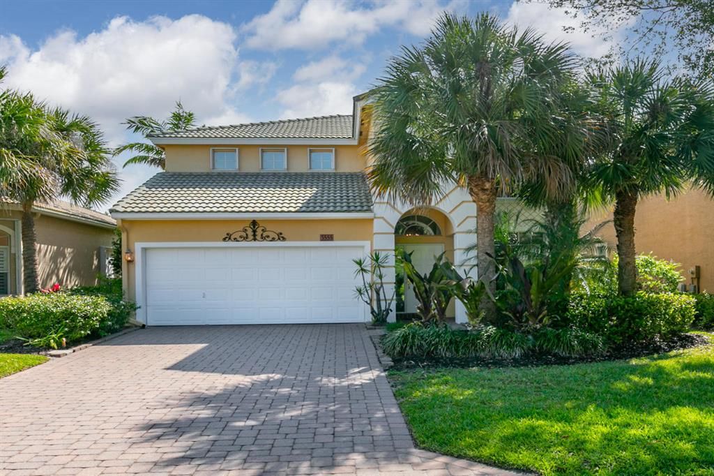 Photo of 3555 NW Deer Oak Drive, Jensen Beach, FL 34957 (MLS # R10712974)