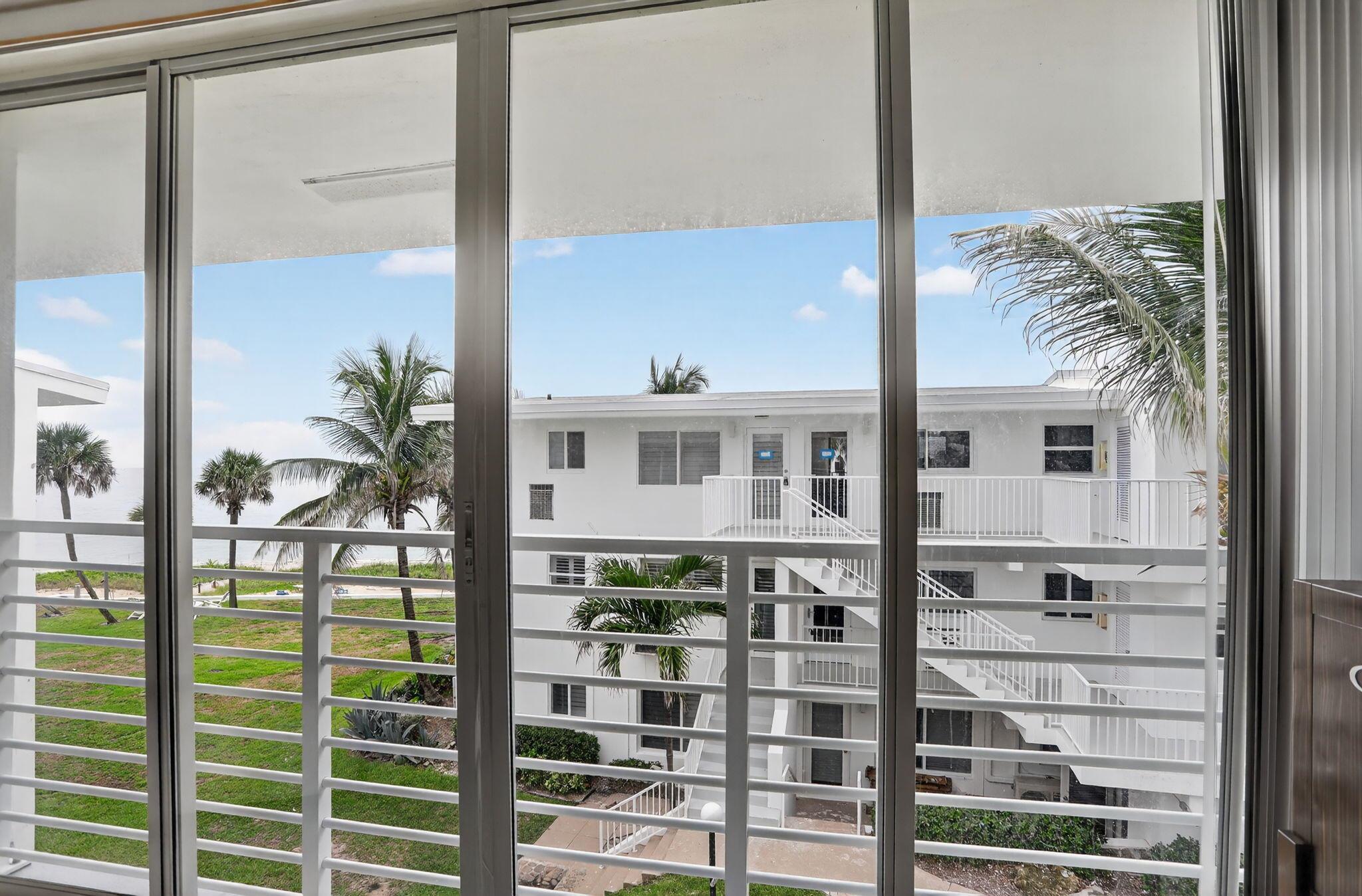 HILLSBORO MILE OCEAN APTS - Residential