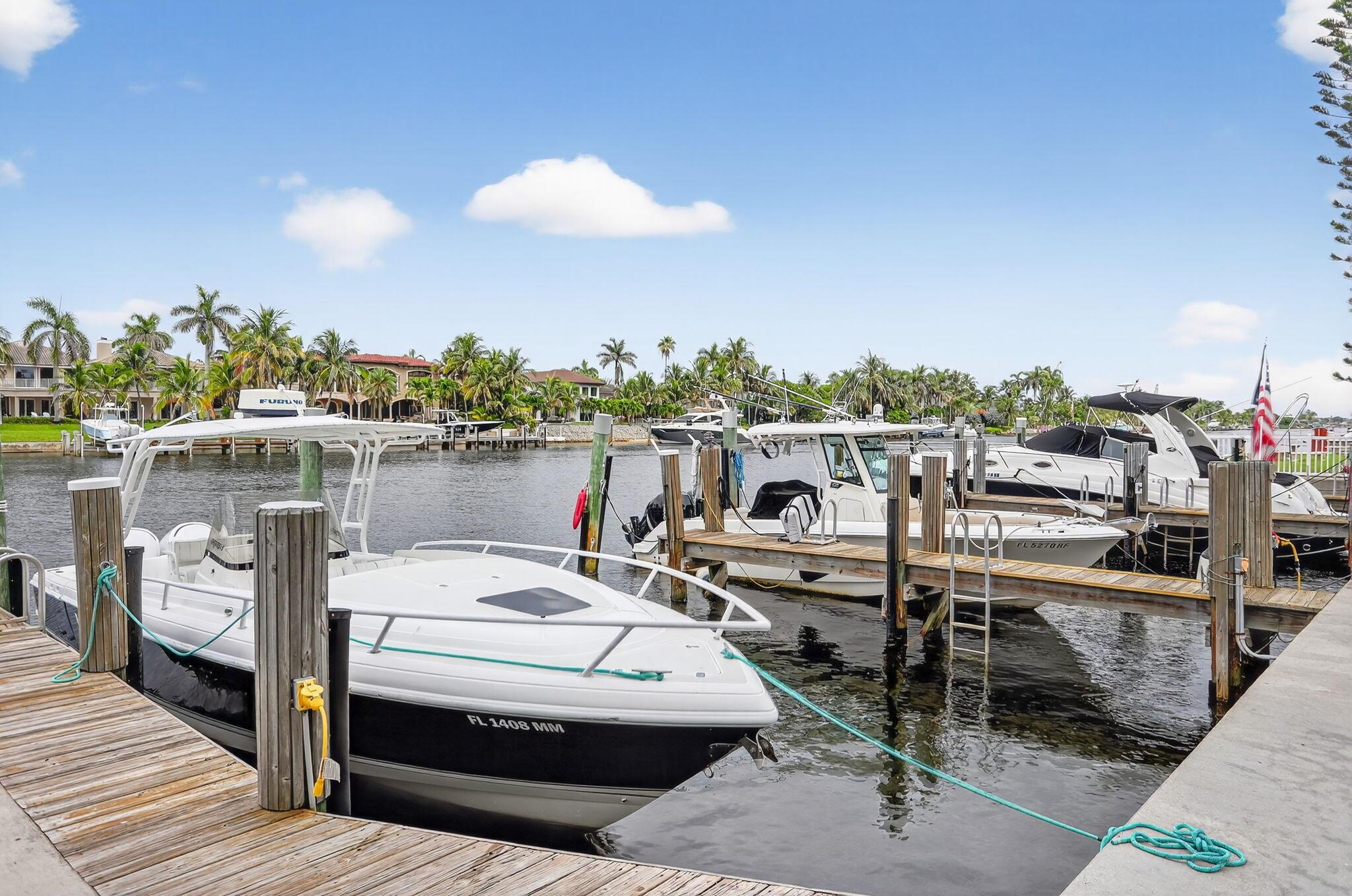 HILLSBORO MILE OCEAN APTS - Residential