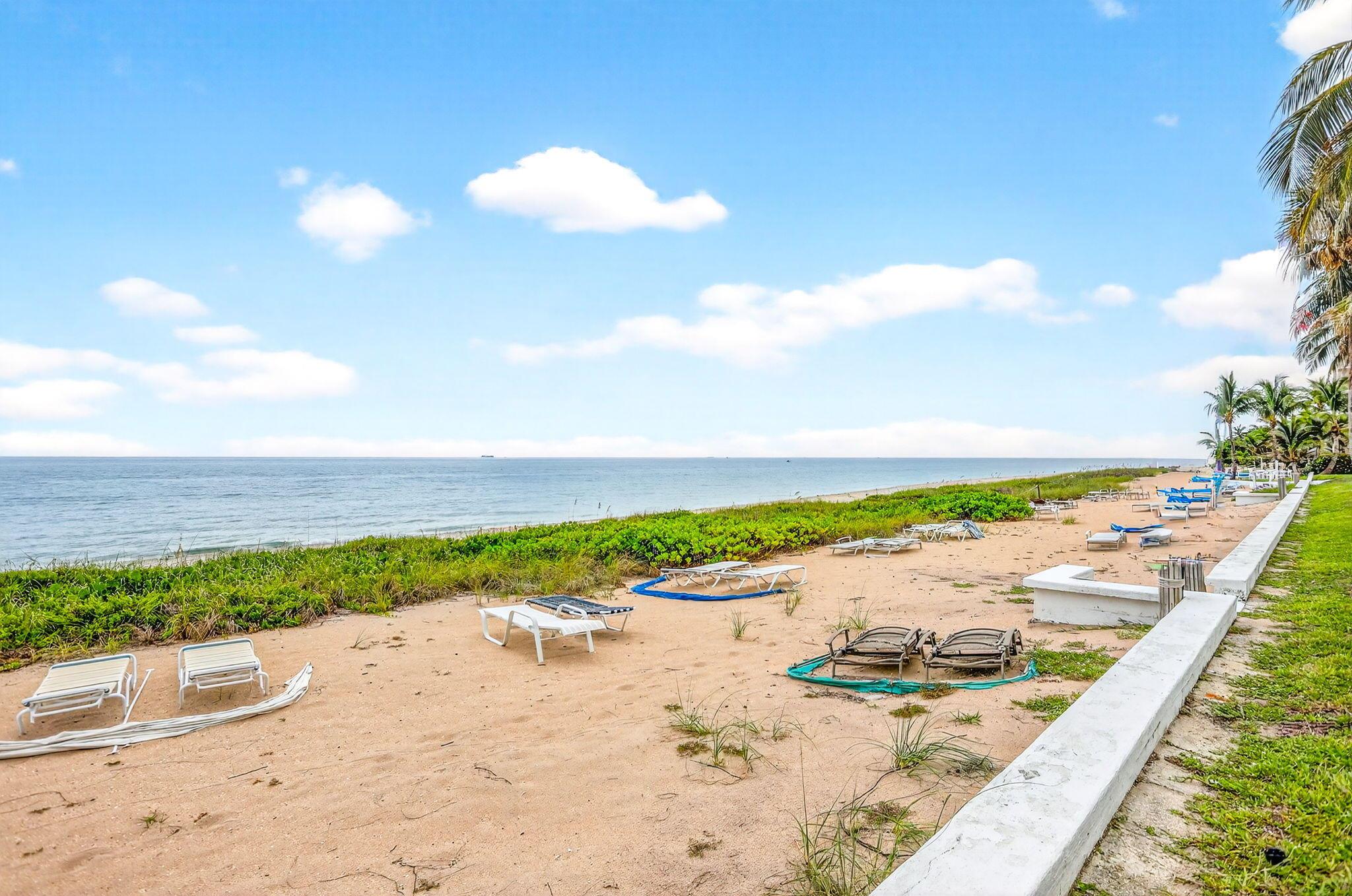 HILLSBORO MILE OCEAN APTS - Residential