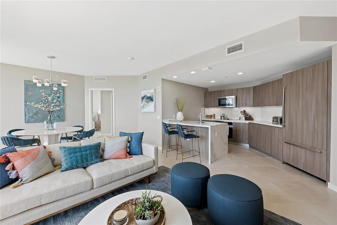 401 N BIRCH Road 508