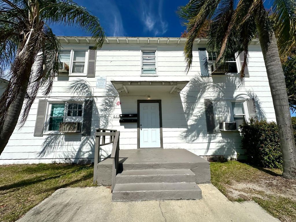 Photo of 601 33rd Street #2, West Palm Beach, FL 33407 (MLS # R10961128)