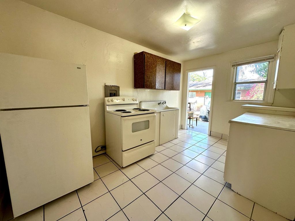 Photo of 601 33rd Street #2, West Palm Beach, FL 33407 (MLS # R10961128)