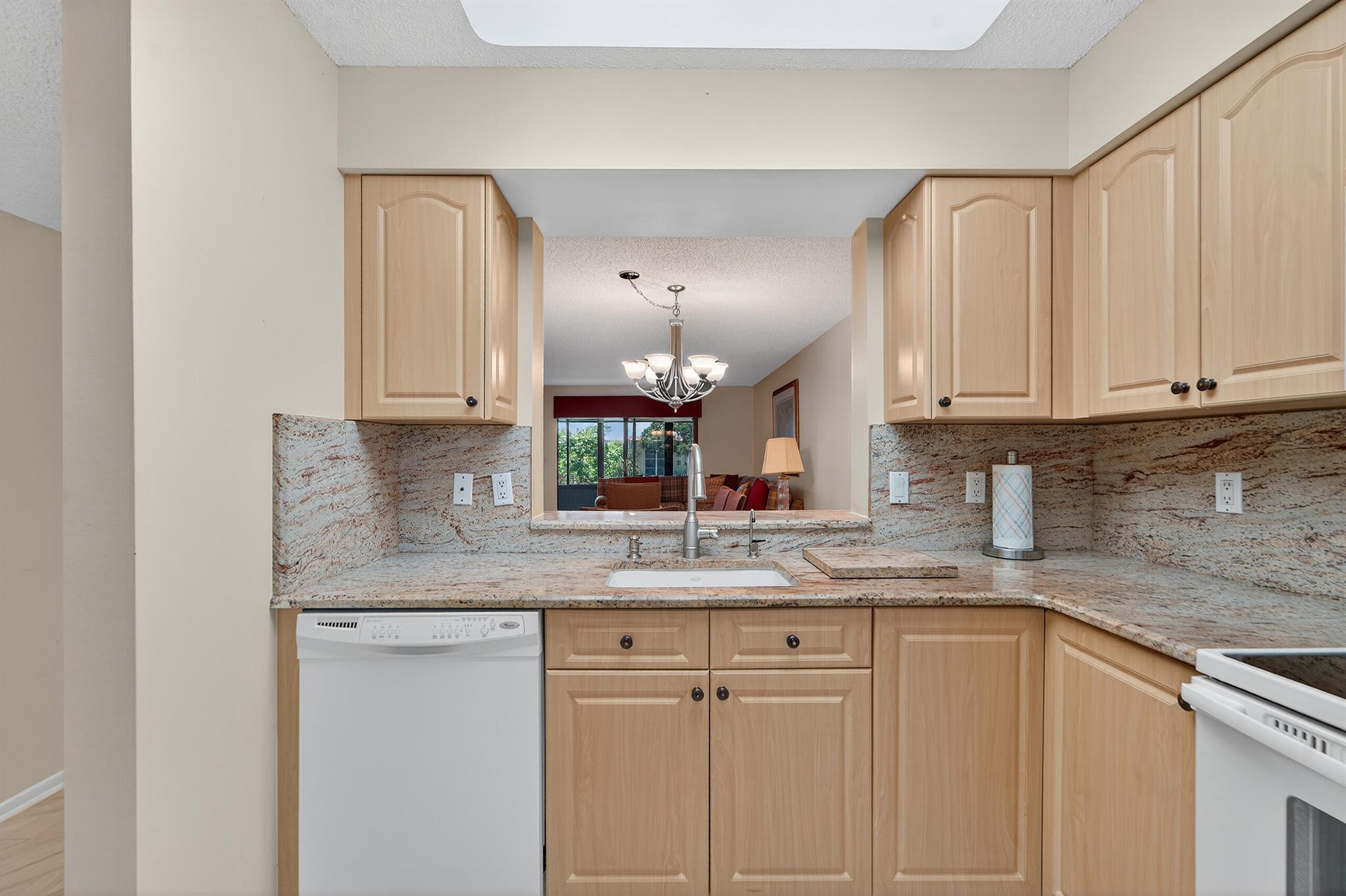 6093 Pointe Regal Circle 301