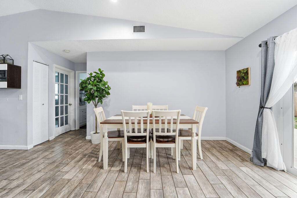 WOODLAND CREEK II - Residential