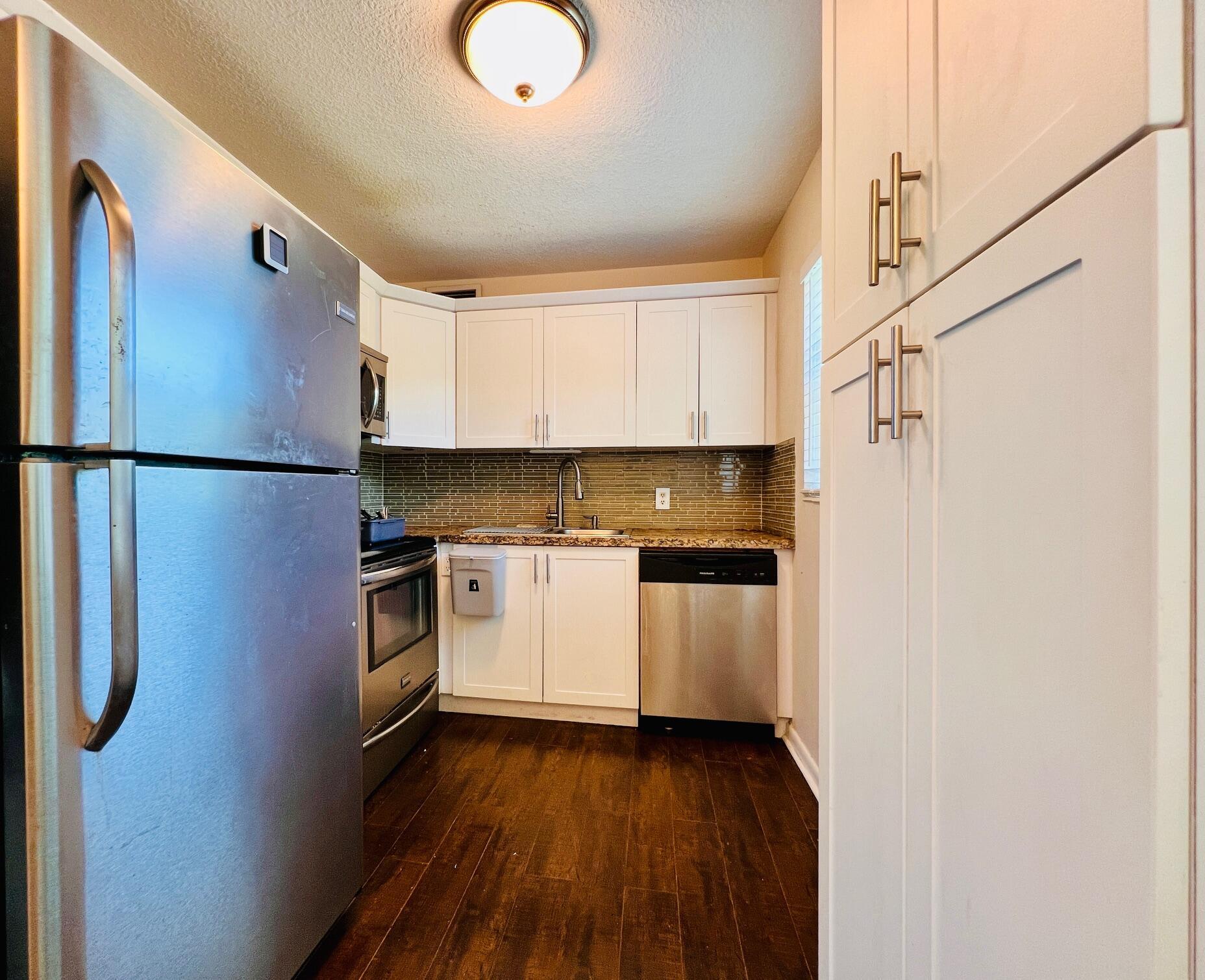 200 Northampton J, West Palm Beach, FL, 33417/$140,000 1 200 Northampton J