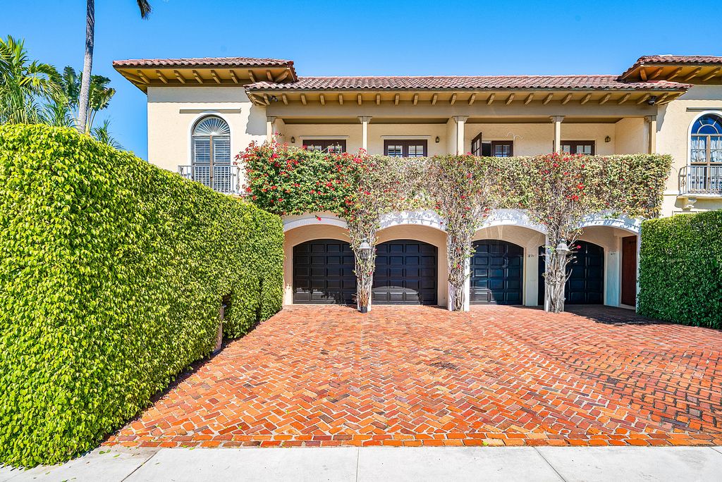 Photo of 245 Brazilian Avenue, Palm Beach, FL 33480 (MLS # R11159834)