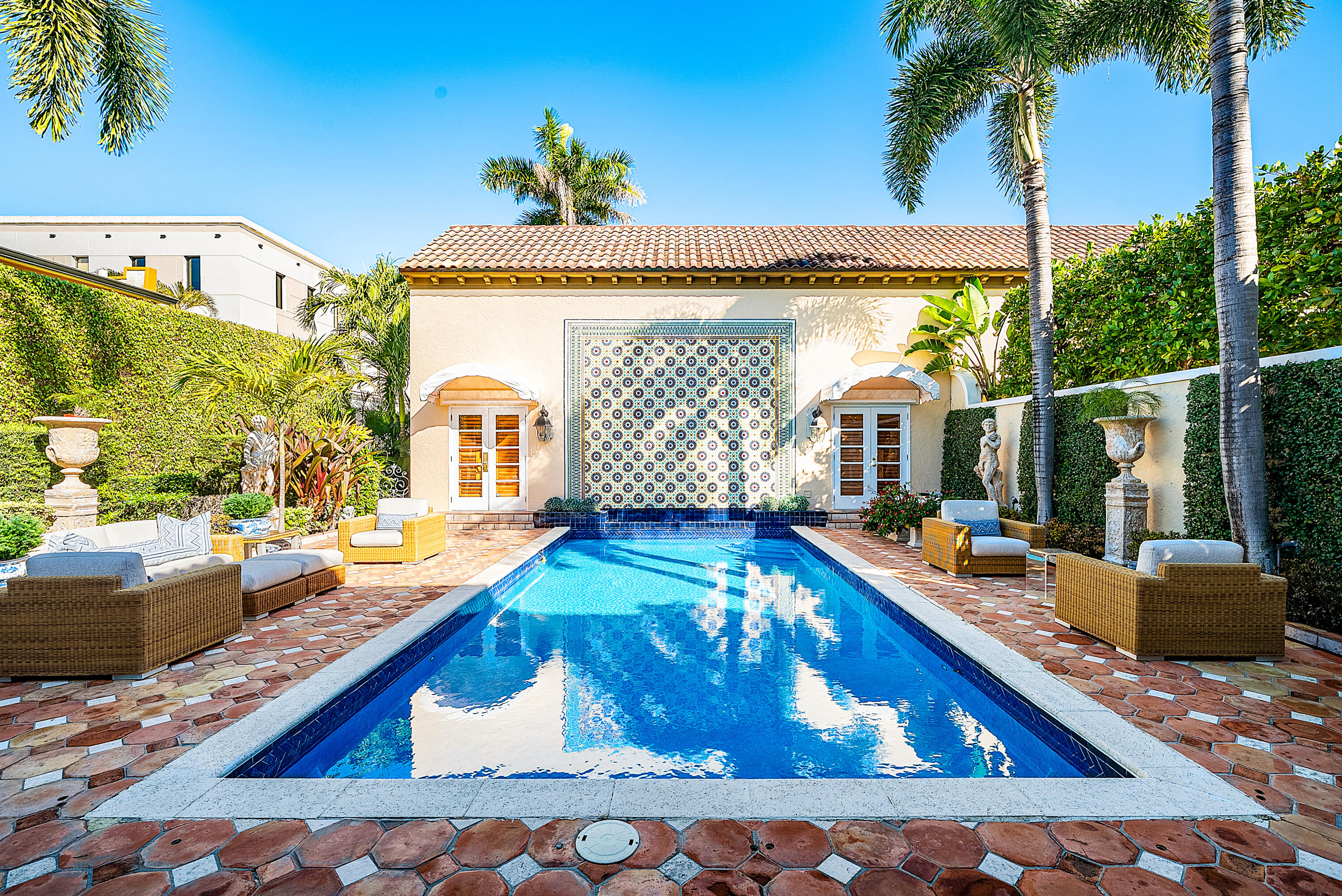 ROYAL PARK - Residential