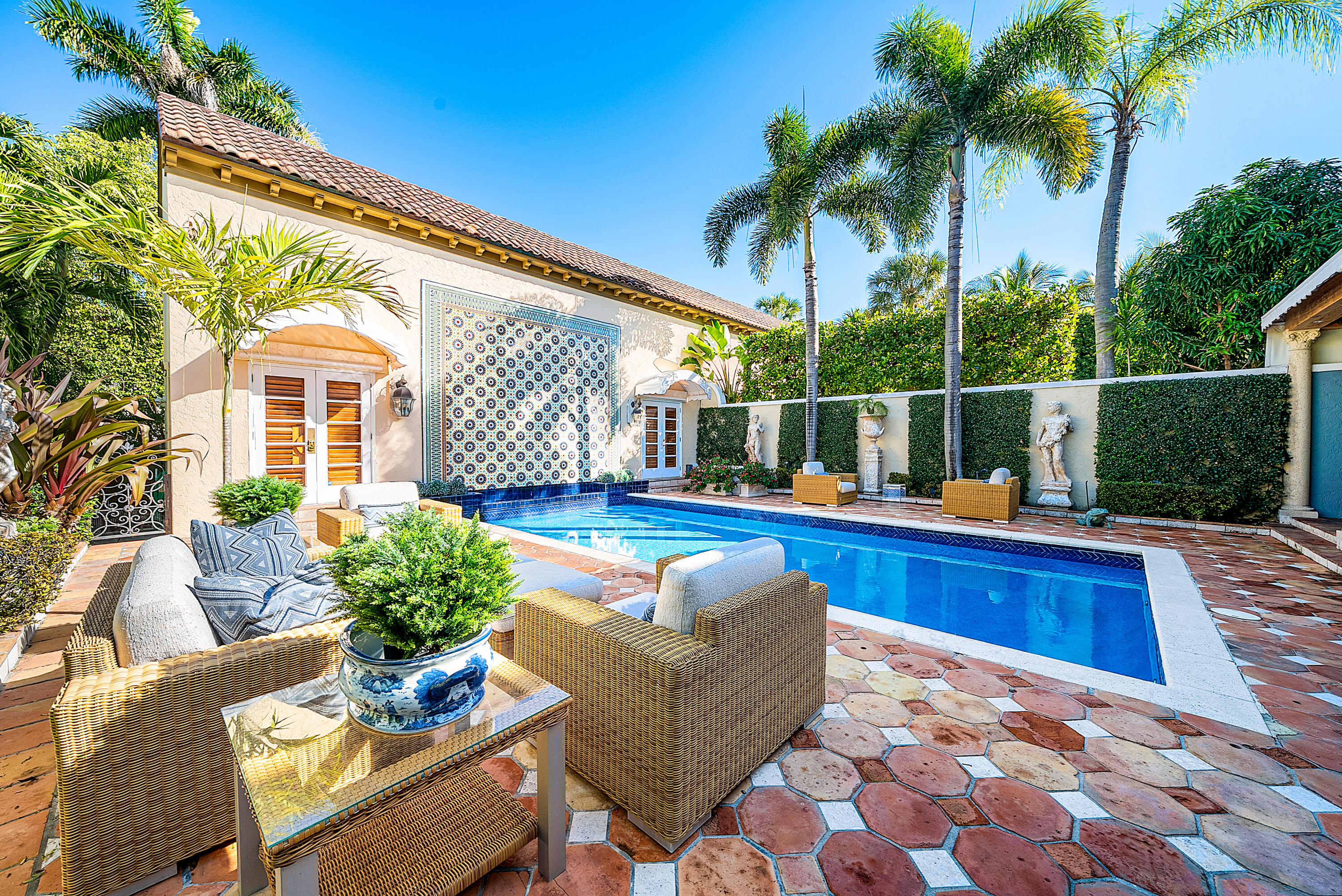 ROYAL PARK - Residential