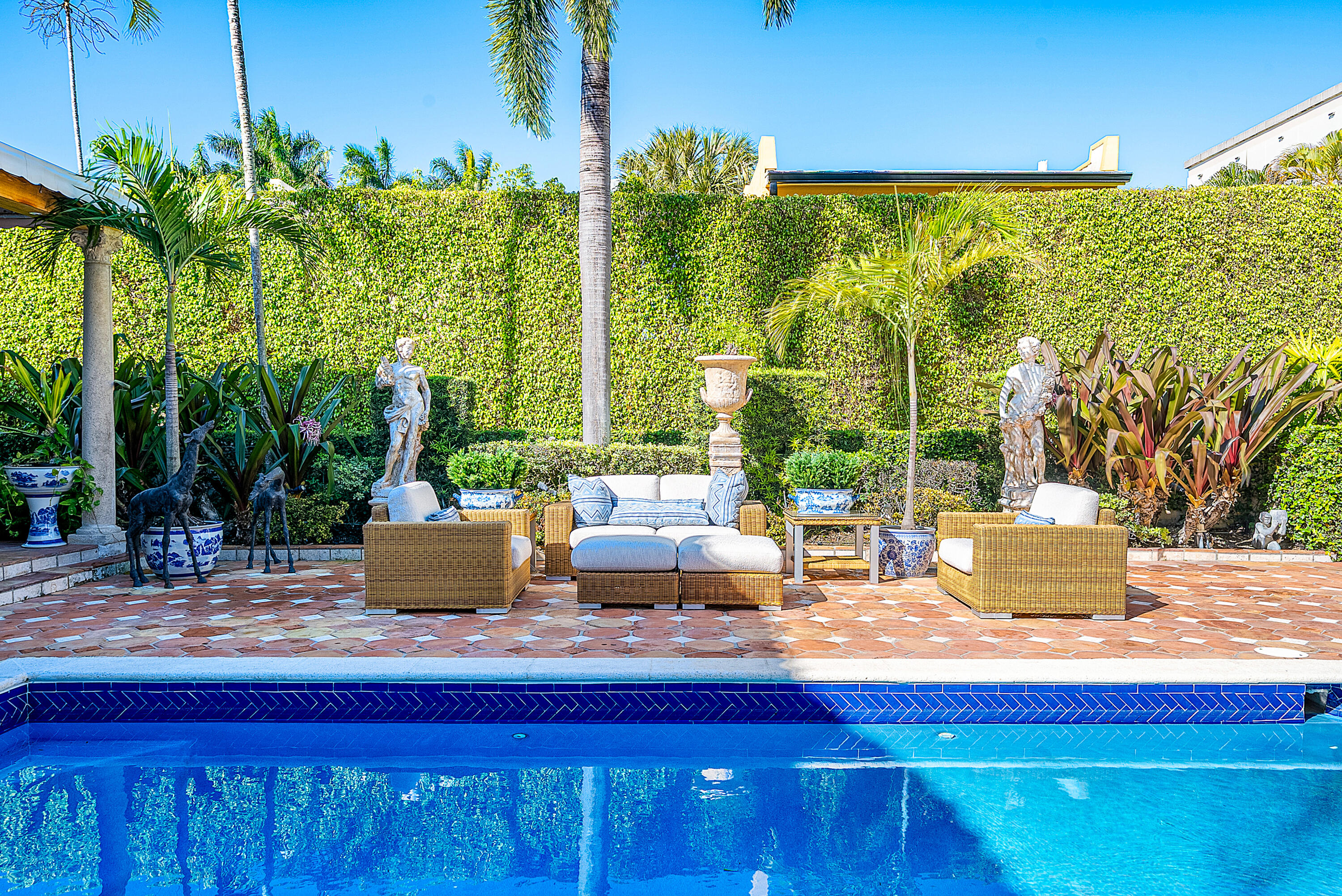 ROYAL PARK - Residential