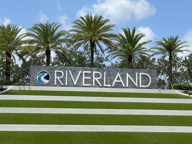 Valencia Parc at Riverland - Residential