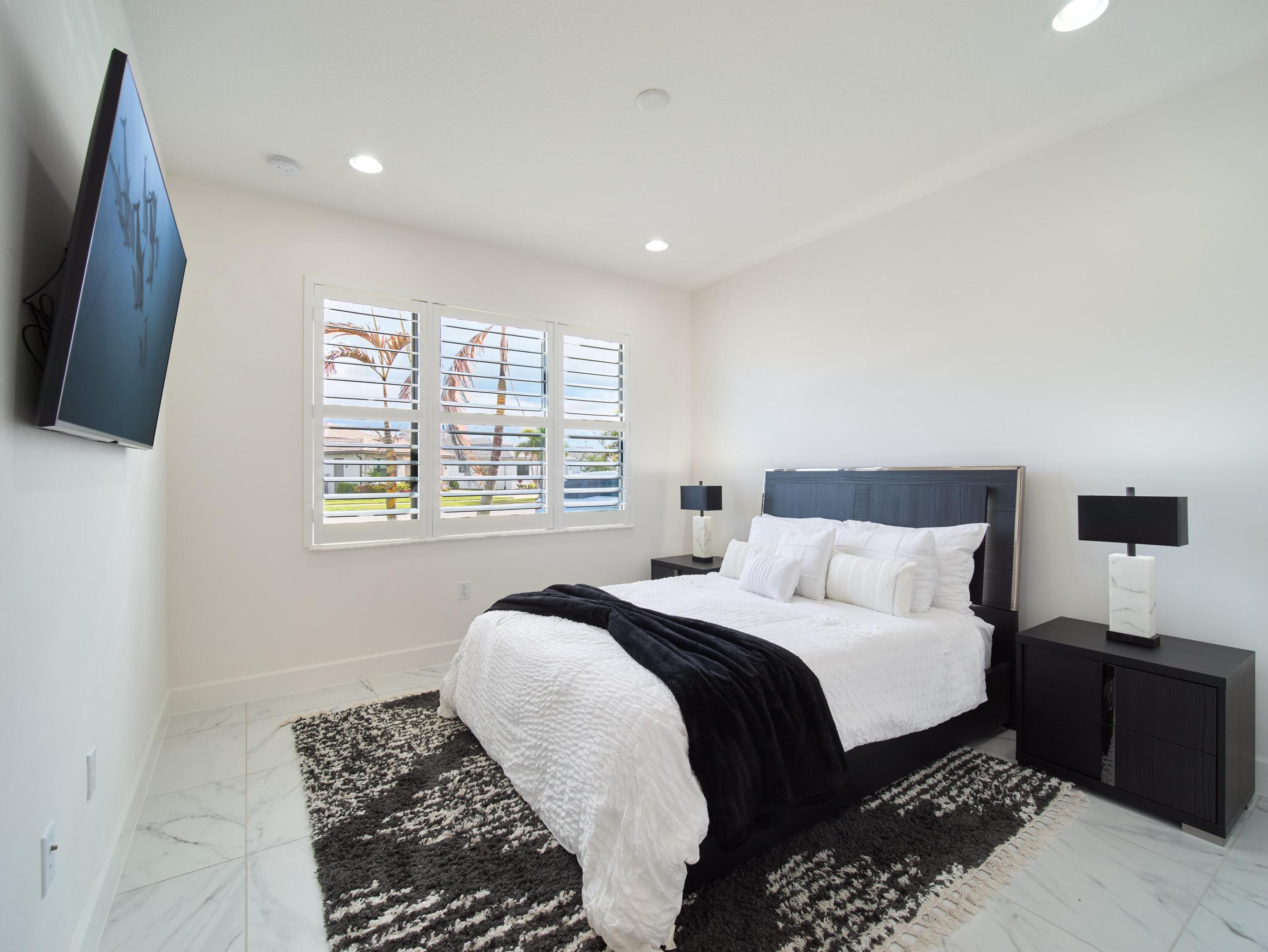 Valencia Parc at Riverland - Residential