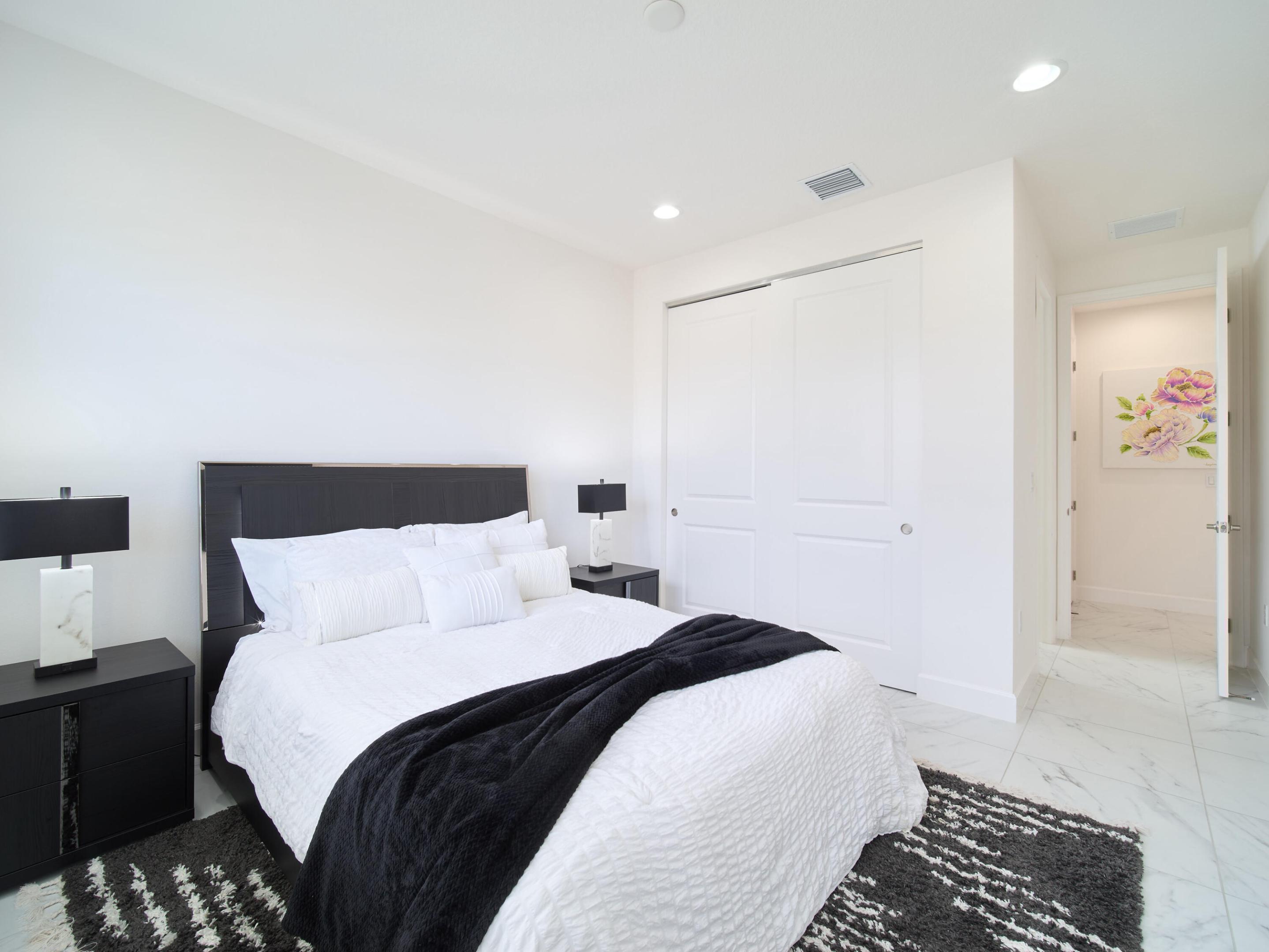 Valencia Parc at Riverland - Residential