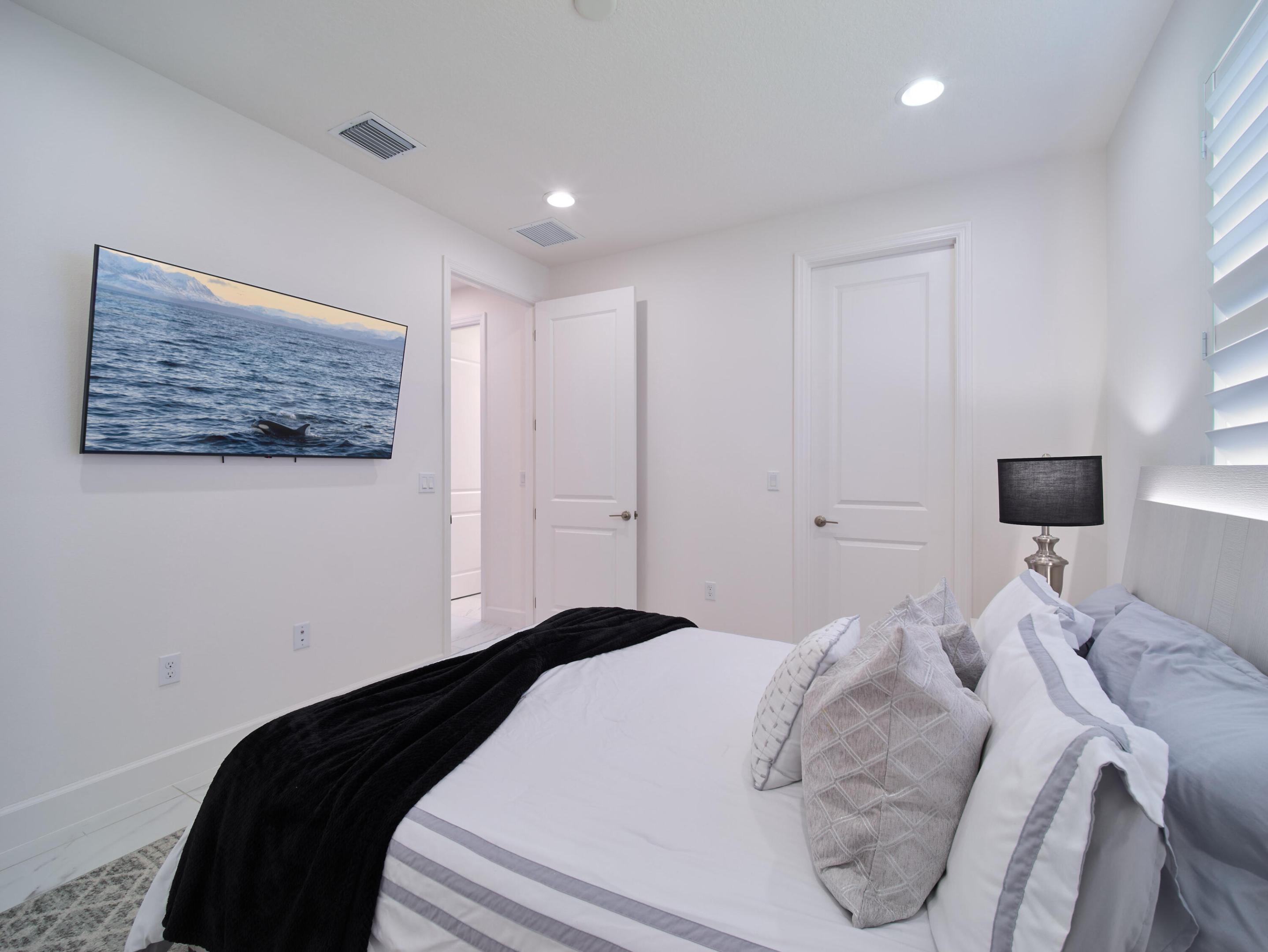 Valencia Parc at Riverland - Residential