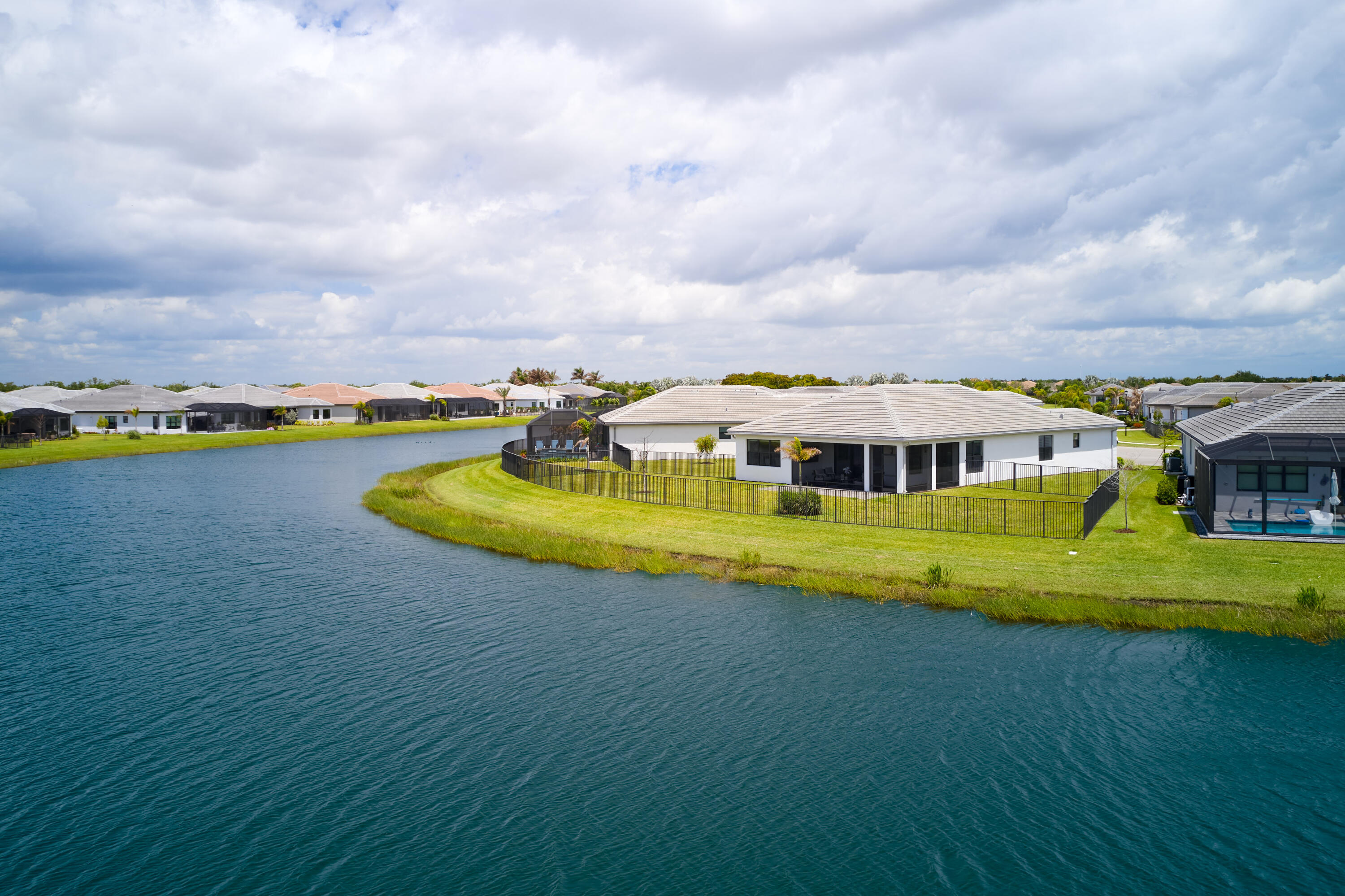 Valencia Parc at Riverland - Residential