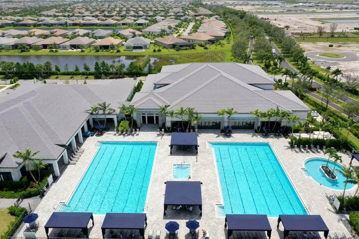 Valencia Parc at Riverland - Residential