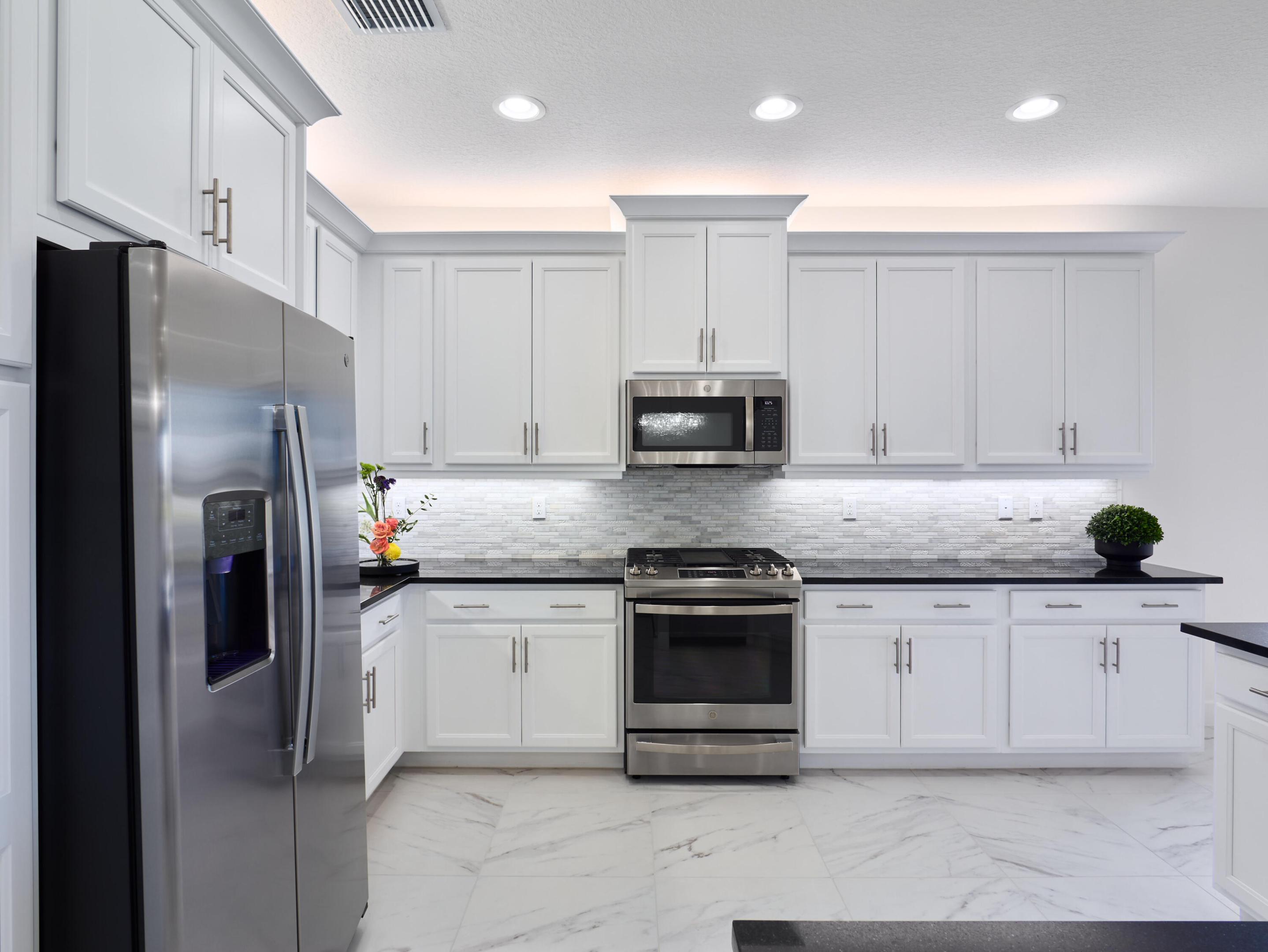Valencia Parc at Riverland - Residential