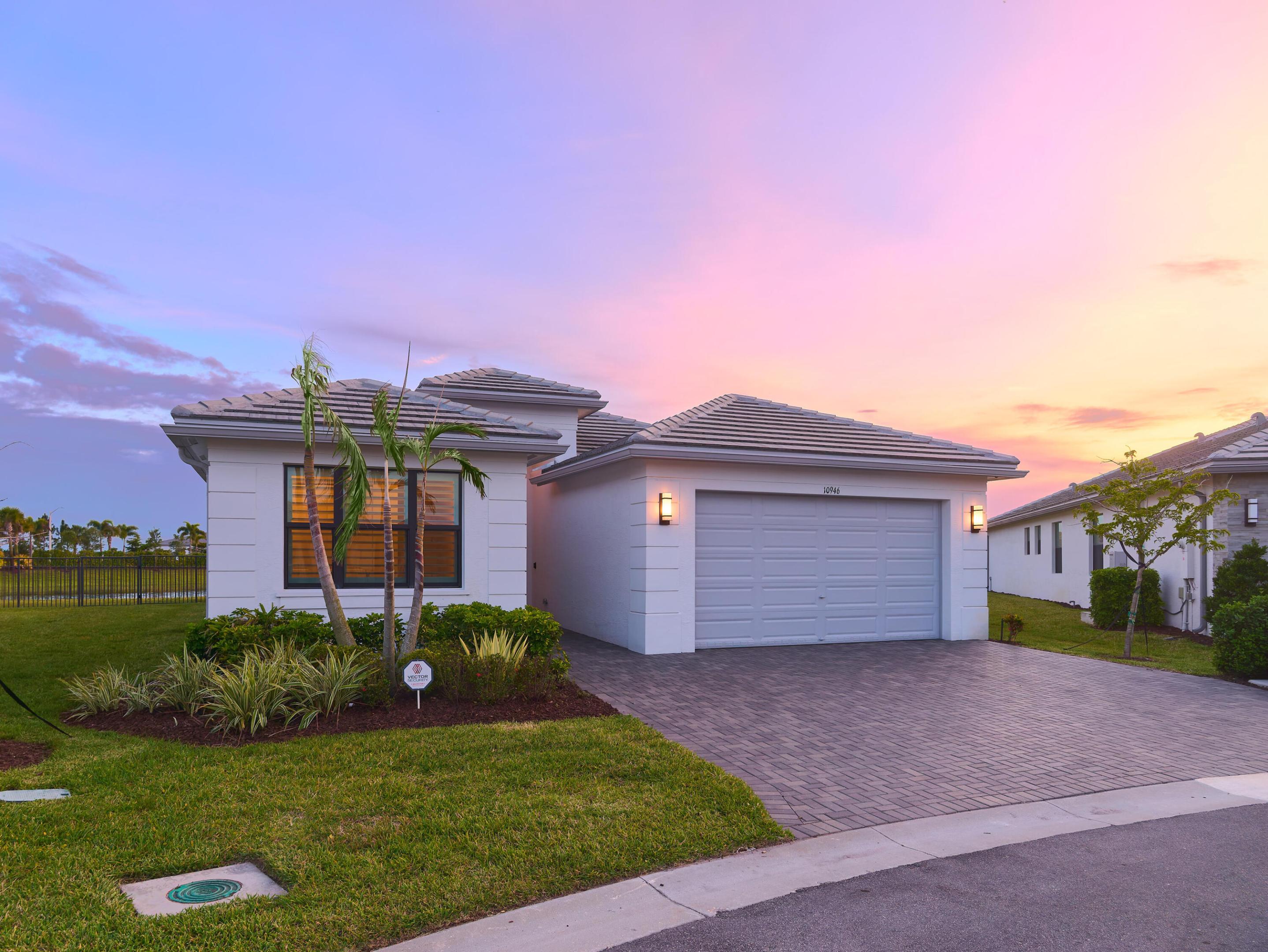 Valencia Parc at Riverland - Residential