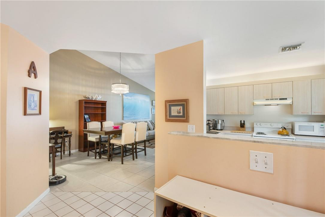 Crystal Key Pointe - Residential