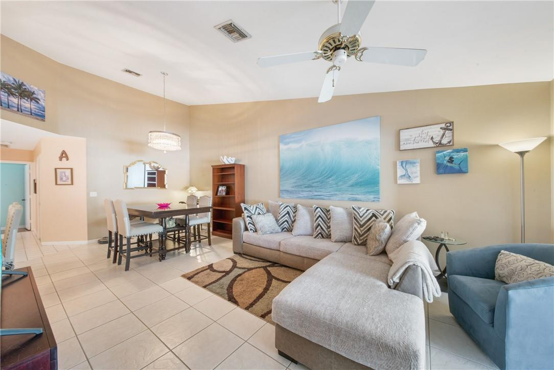 Crystal Key Pointe - Residential